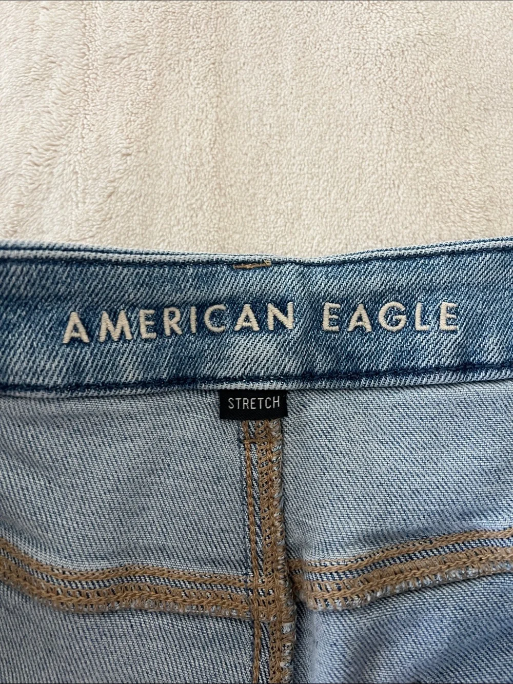 American Eagle curvy mom jean